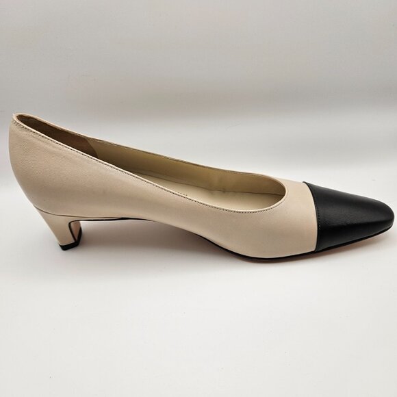 Salvatore Ferragamo Cap-Toe Leather Pumps – Size 7B - Picture 10 of 15